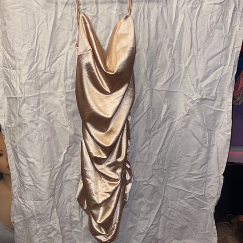Better Be Womens Square Neck Sleeveless Cross Back Satin Dress Rose Gold Medium